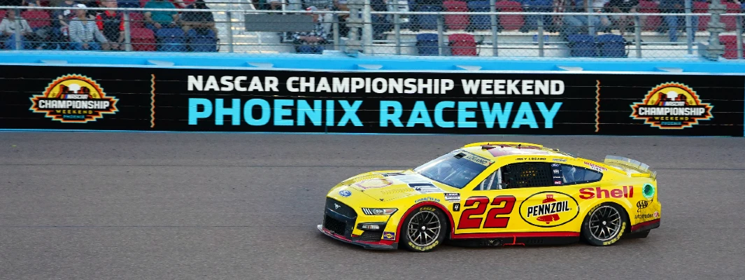 Which NASCAR Manufacturer Has The Edge At Phoenix Raceway?