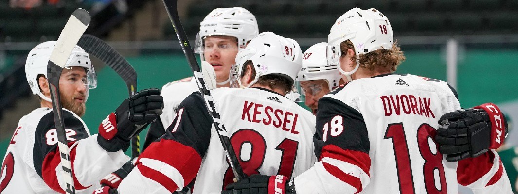 AZ Sportsbook Tracker: Who Partners With Coyotes, Rising?